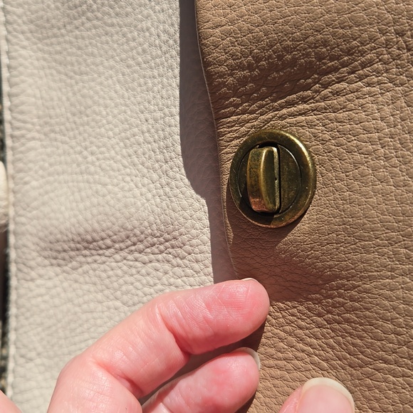 Elliot Lucca Leather Handbag - Picture 14 of 16